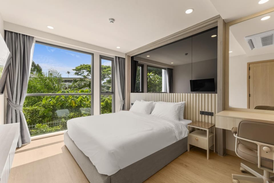 Ozone Laguna - 2 BR Condo Apartment in Choeng Thale