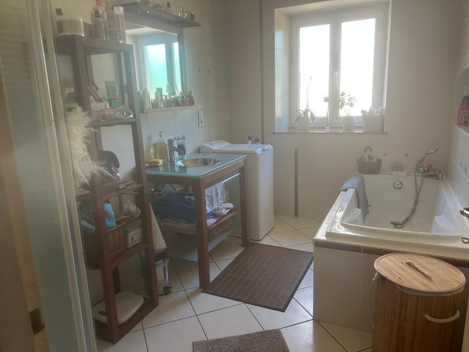 Shower, Bathroom, Bath, towels