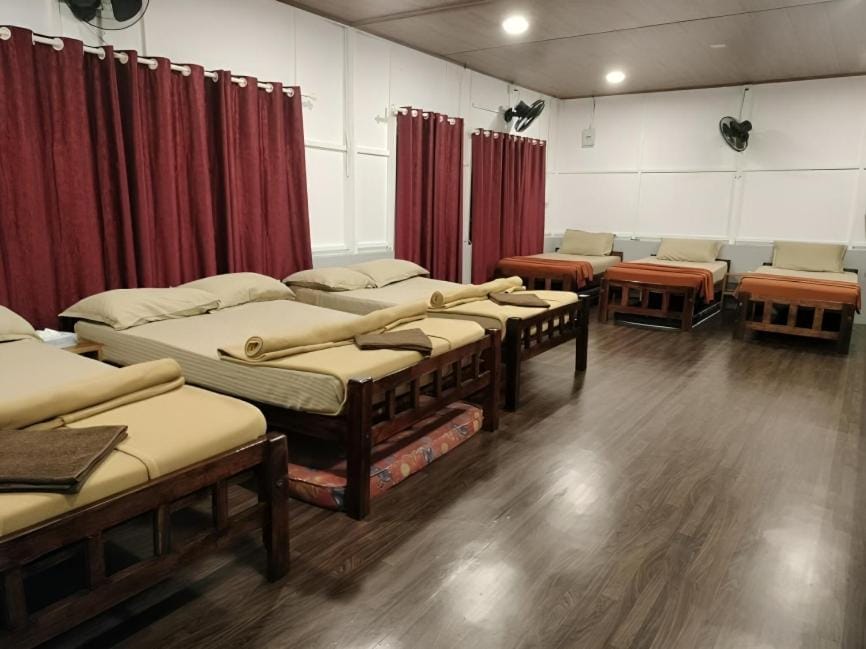 Bed, Bedroom, bunk bed