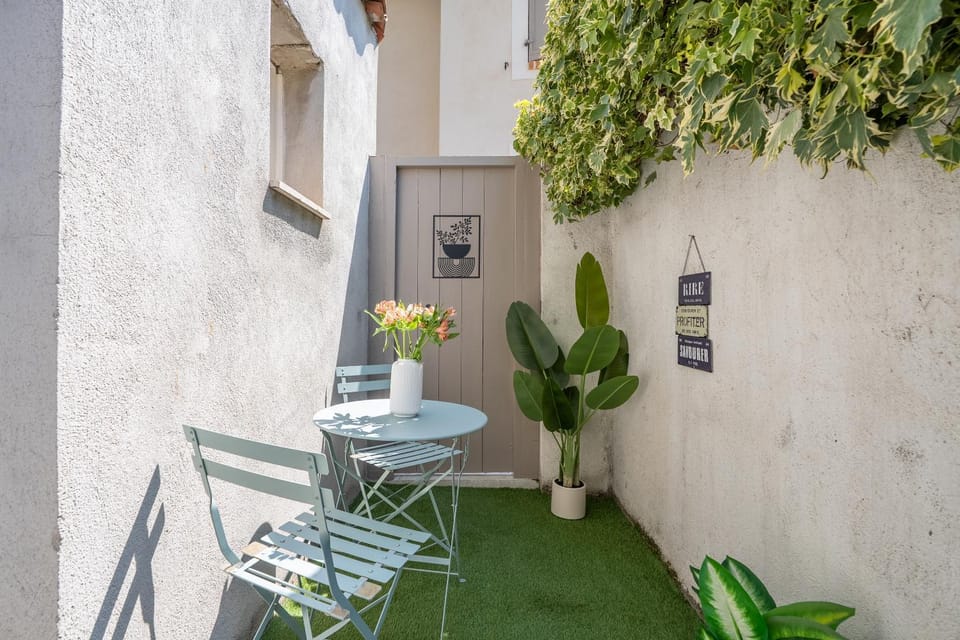 Balcony/Terrace, Balcony/Terrace