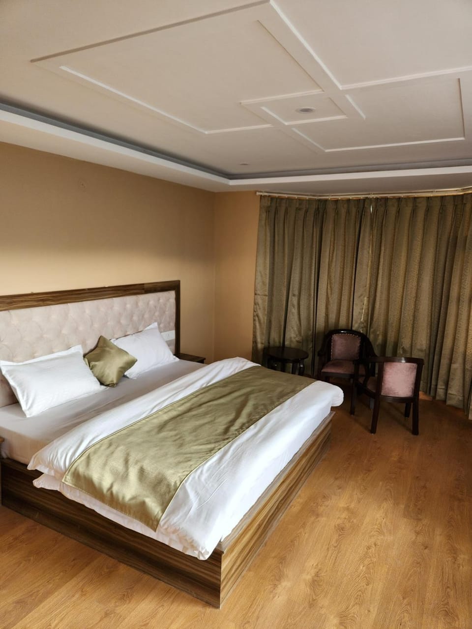 DeodarBliss-Kufri hill view retreat Villa in Himachal Pradesh