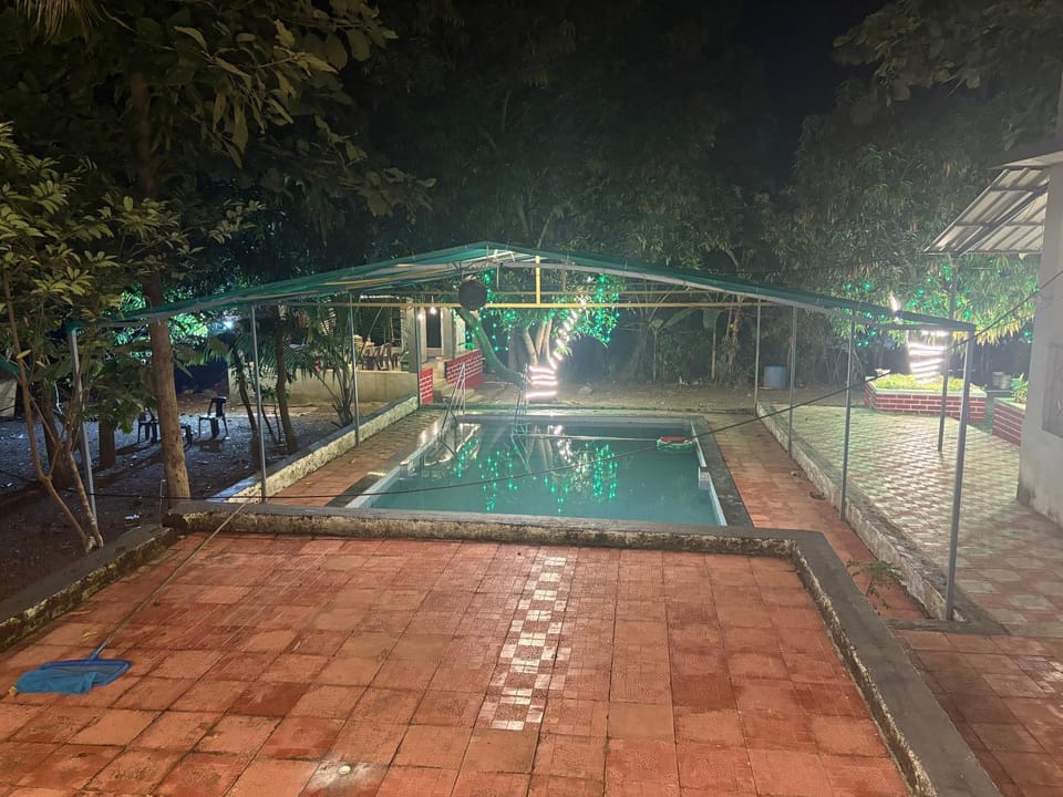 Whispering Woods Organic Farm Stay Villa in Maharashtra