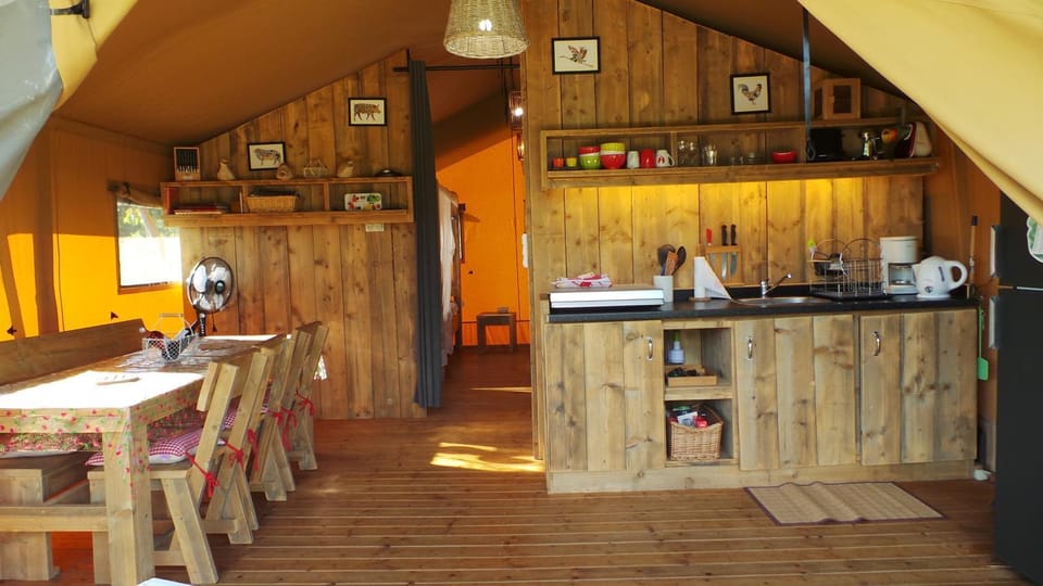 Retour Au Source Farm Stay in Occitanie