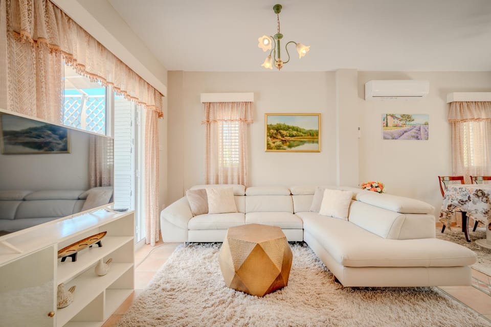 Natasa House House in Larnaca District