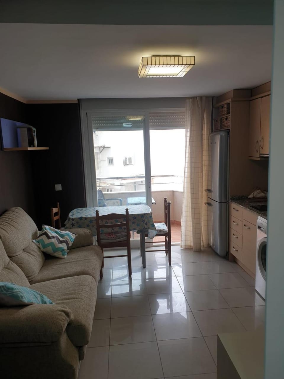 Kitchen or kitchenette, Seating area, Dining area