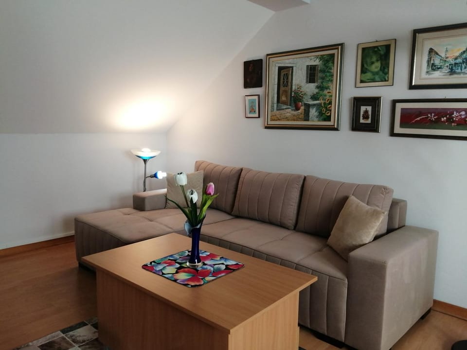 SPO-menek-Stubaki Apartment in Croatia