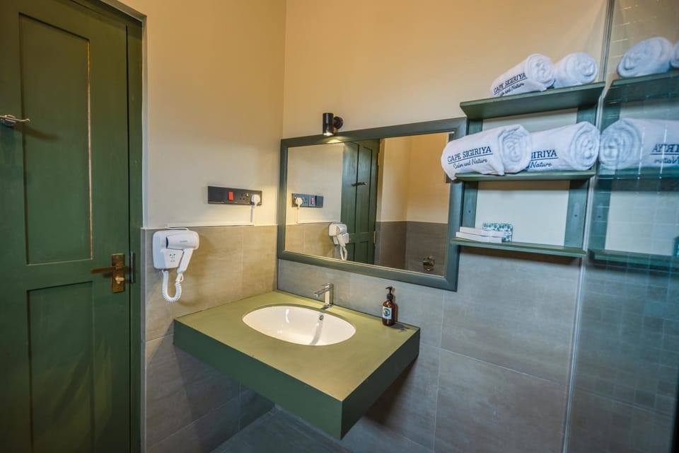 Bathroom, towels