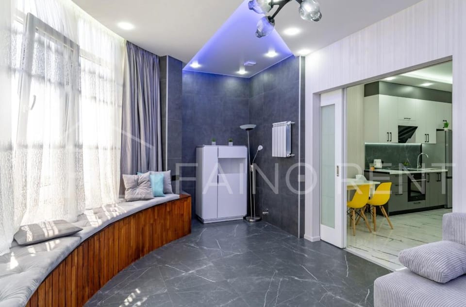 2к квартира з панорамним видом в Аркадії 5010 fainorent Apartment in Odessa
