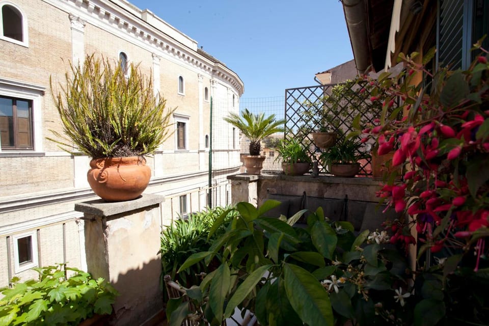 Balcony/Terrace, City view