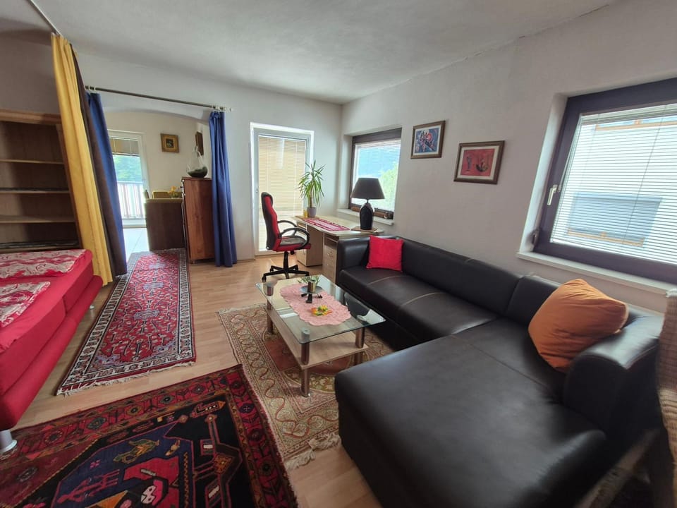 TV and multimedia, Living room, Photo of the whole room