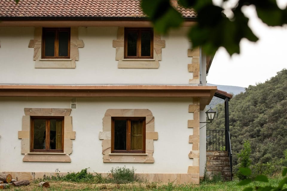 Los Jazmines de la Vega Villa in Cantabria