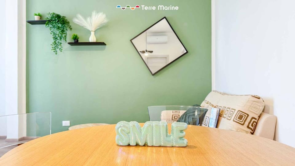 Adel, Terre Marine Apartment in Sarzana