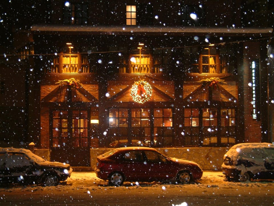 Property building, Facade/entrance, Winter