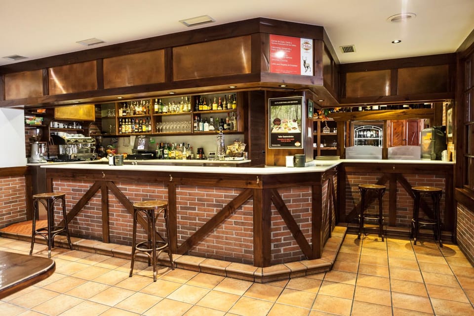 Lounge or bar