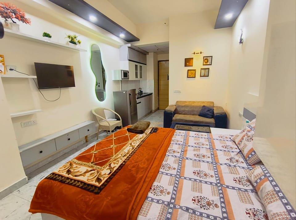 Dream stay in noida Apartment in Delhi
