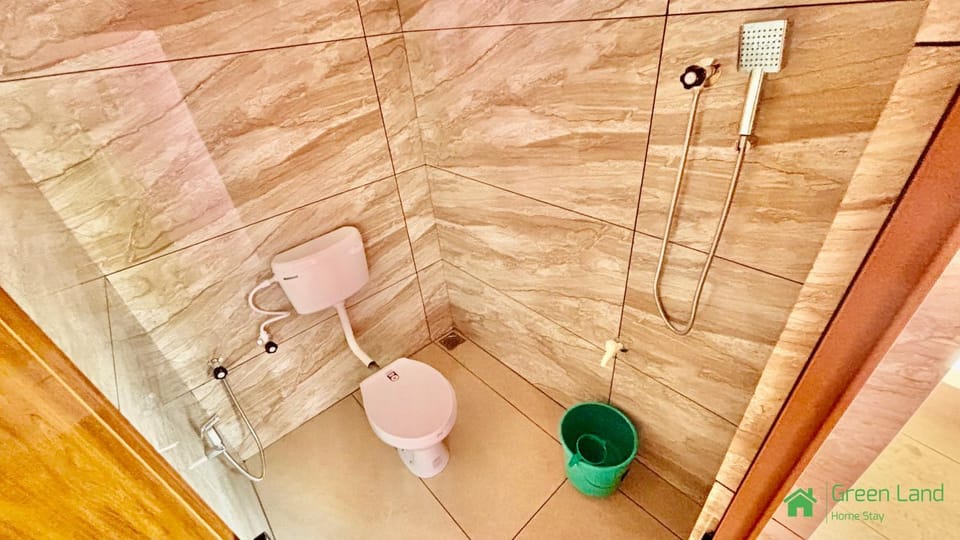 Toilet, Bathroom