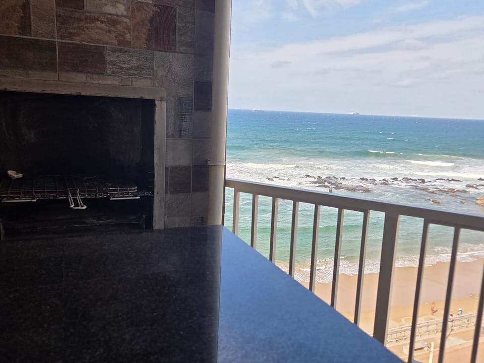 Umdloti Beachfront Haven Apartment in KwaZulu-Natal