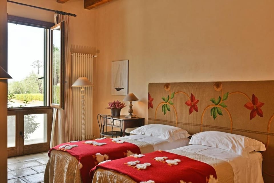 Montesole Charming Country Houses - La Scuderia Apartment in Sicily