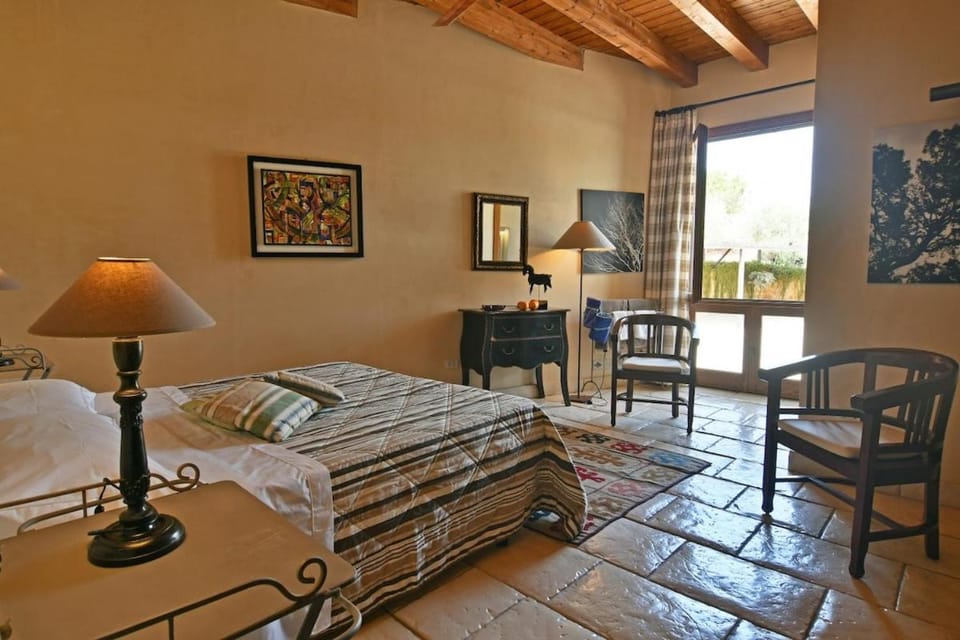 Montesole Charming Country Houses - La Scuderia Apartment in Sicily