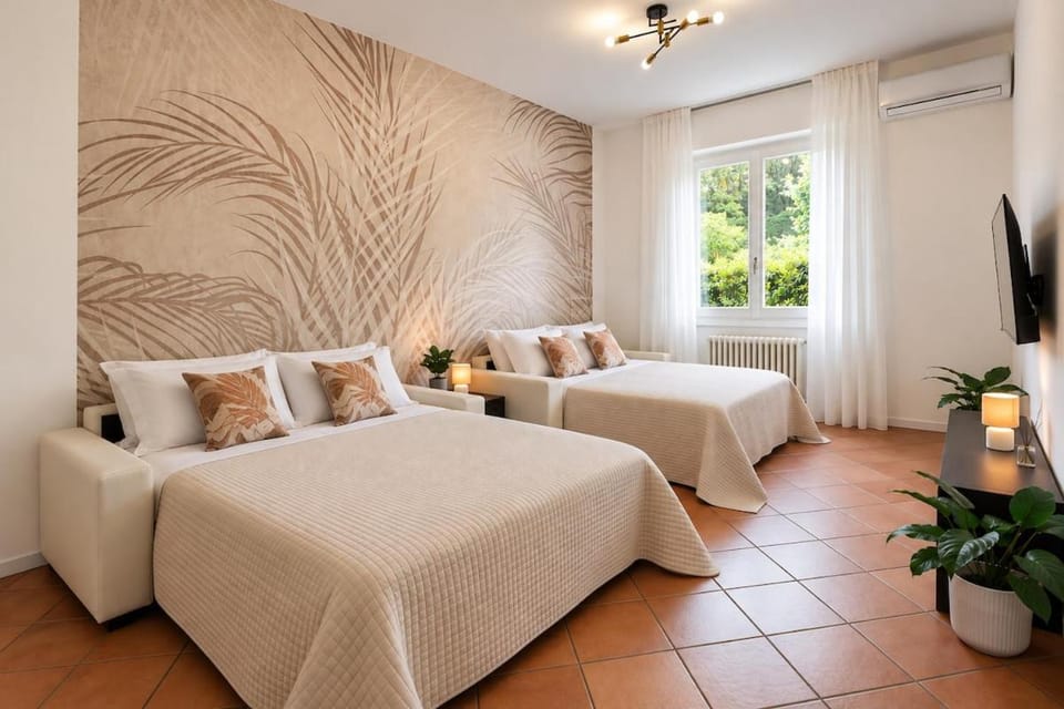 Brown Garden Como - Free Parking Apartment in Como