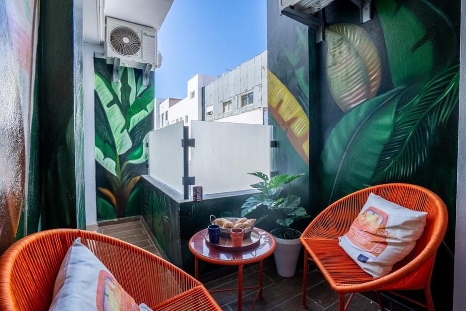 Studio face station train et tramway Oasis Apartment in Casablanca