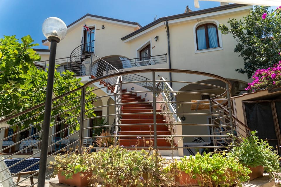 Property building, Garden view