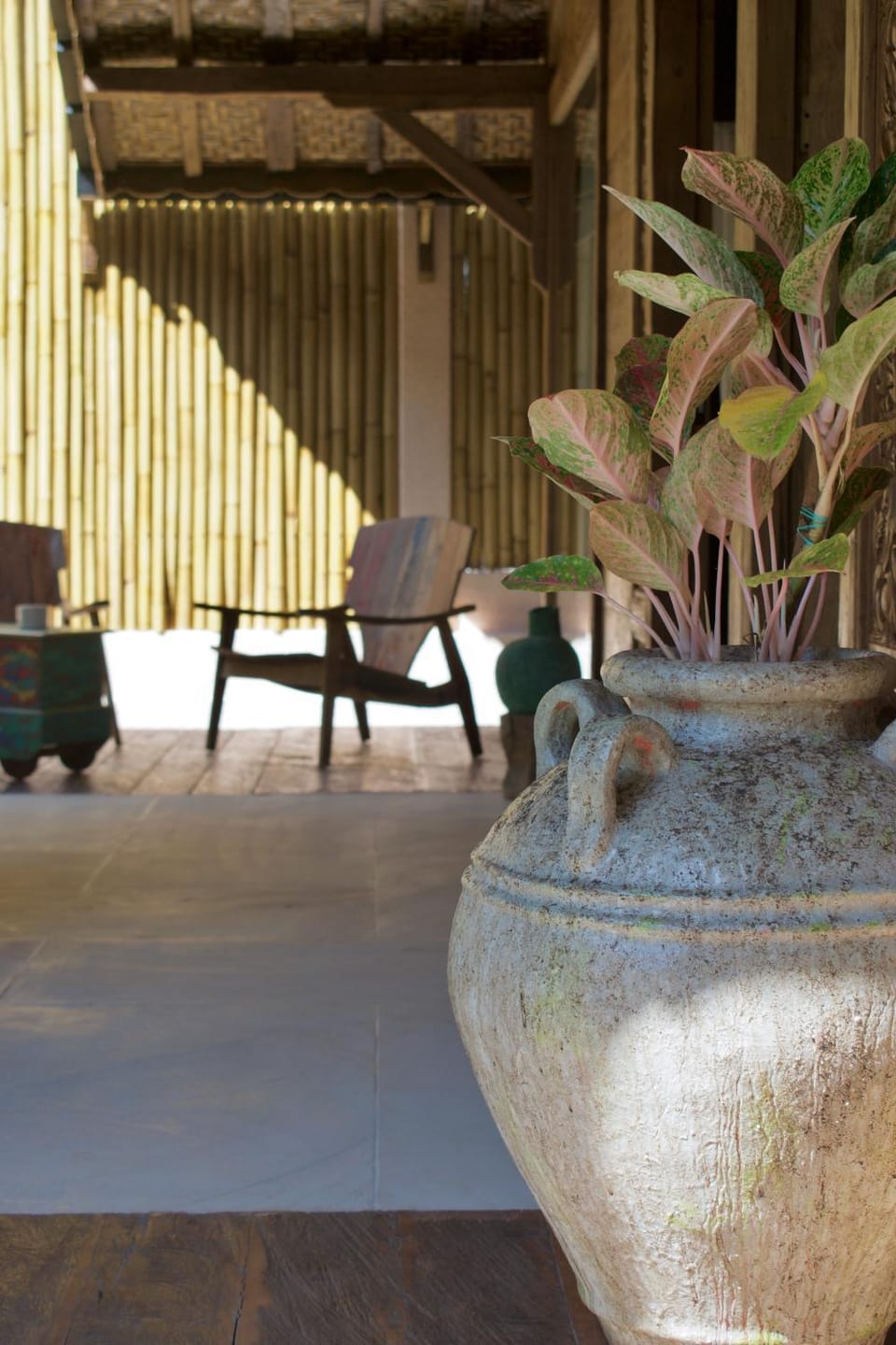 Patio, Living room