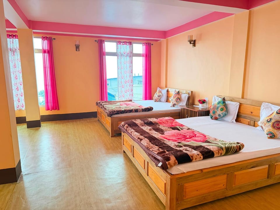 Hill top haven Vacation rental in West Bengal