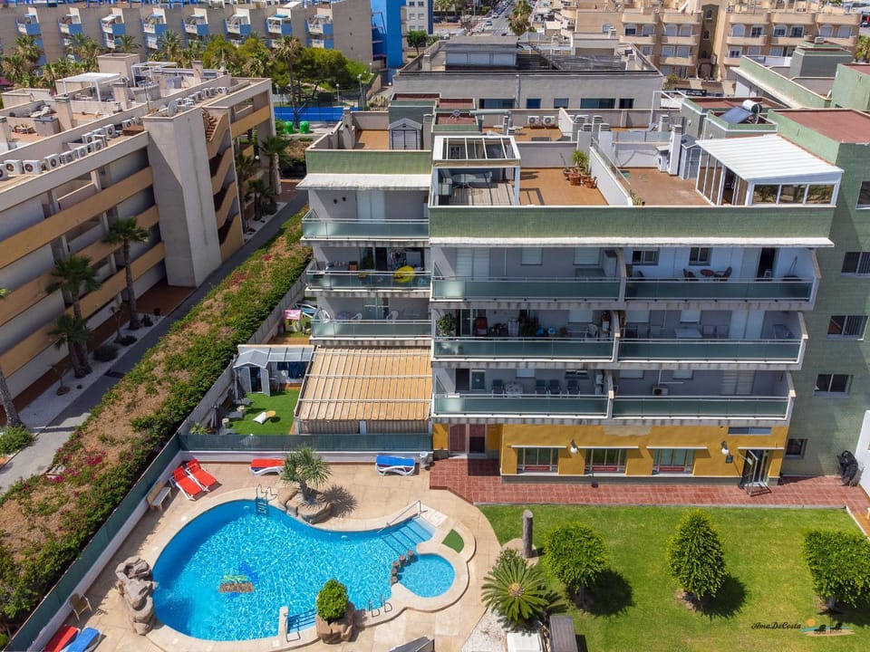 Lounge&More - Cabo Roig Apartment in Vega Baja del Segura