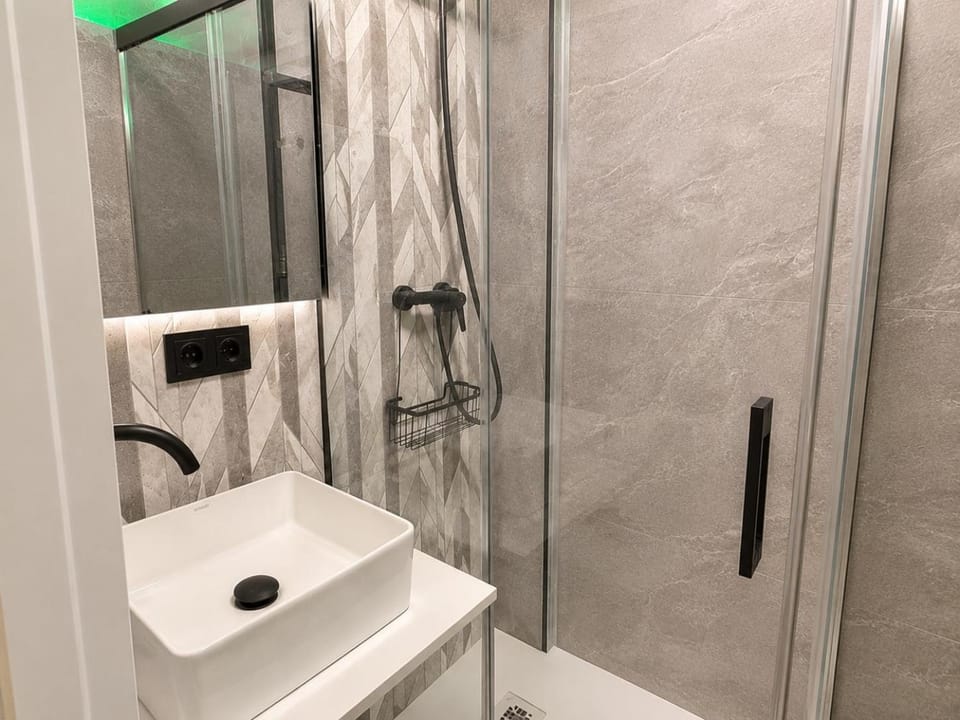 Puentezuelas MiniHome Apartment in Granada