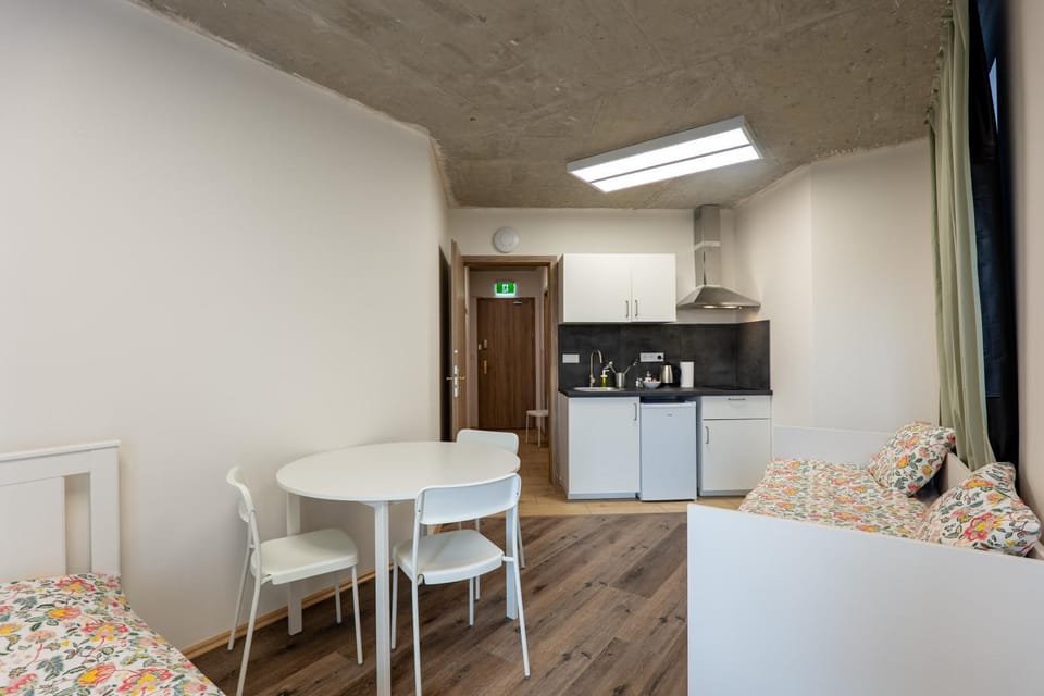Kitchen or kitchenette, Living room, Seating area