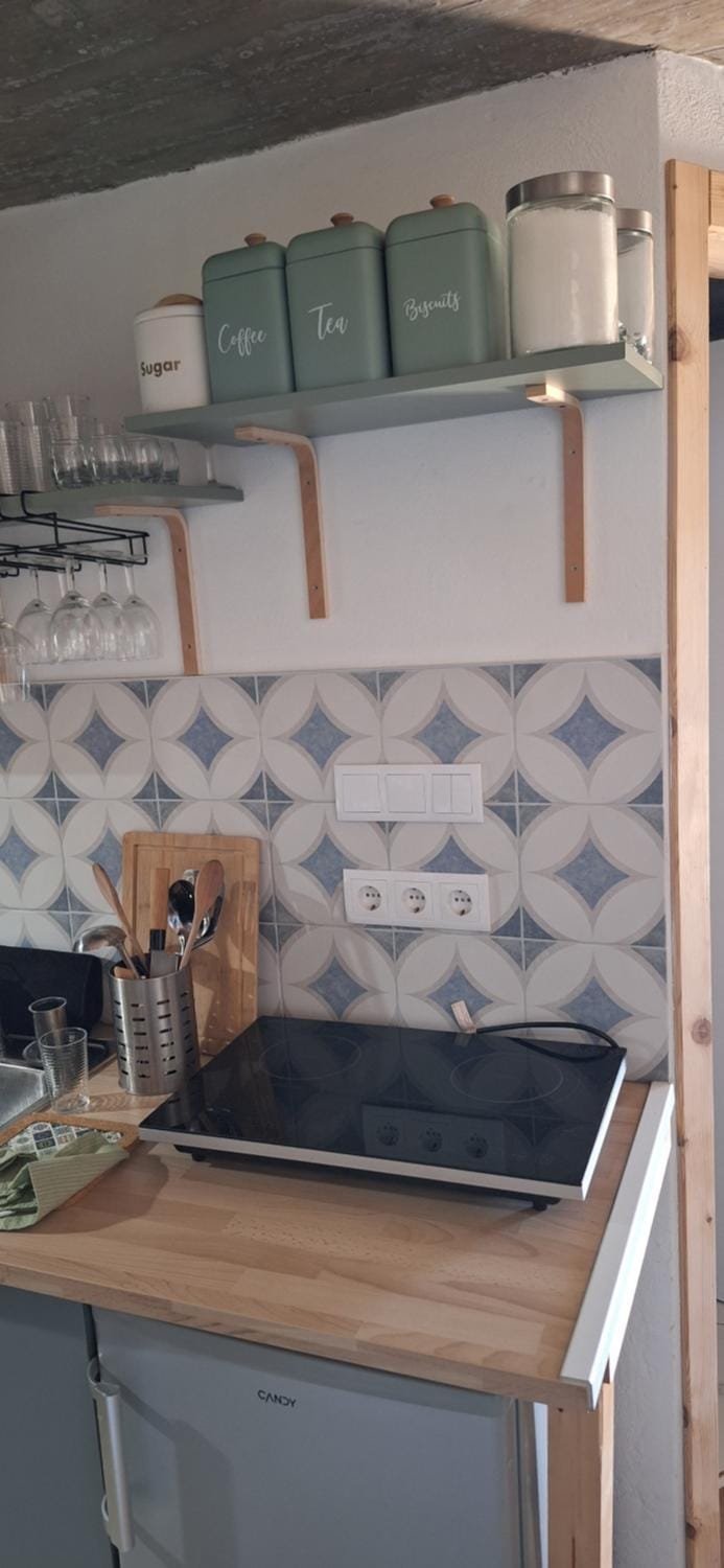 Kitchen or kitchenette, stove
