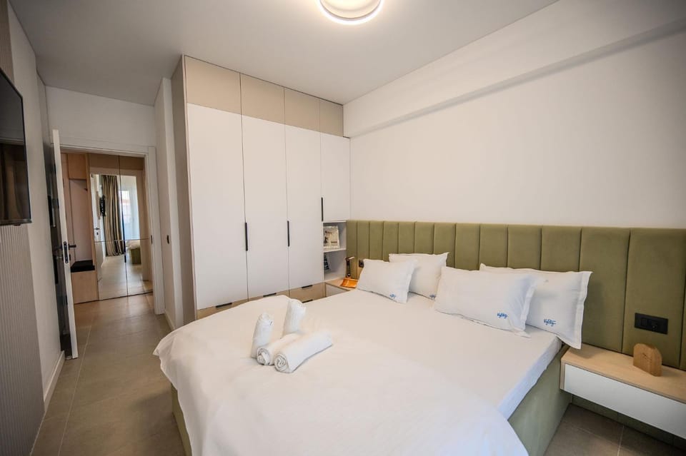 Carisma Apartment in Odyssey Spa Pools and Parking Apartment in Constanța County