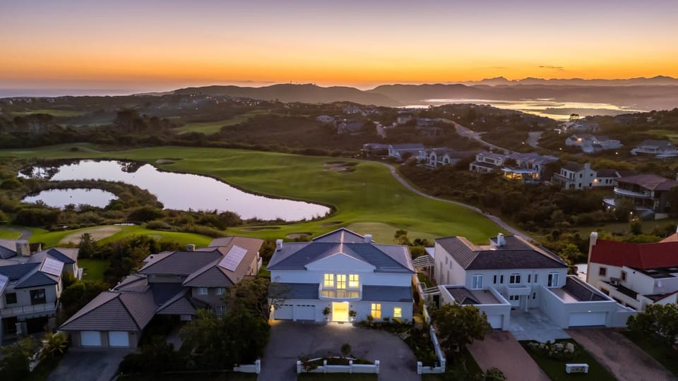 Fair Waters - Pezula Retreat Villa in Knysna
