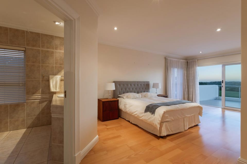 Fair Waters - Pezula Retreat Villa in Knysna