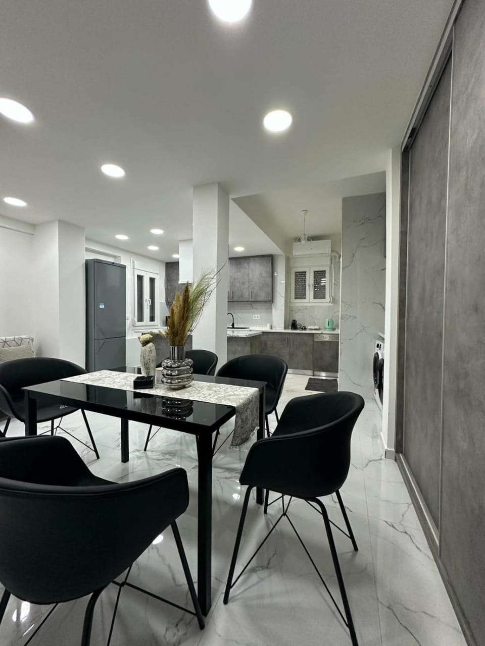 Urban Princess Modern 2BR Nikaia near Piraeus Port Apartment in Decentralized Administration of Attica