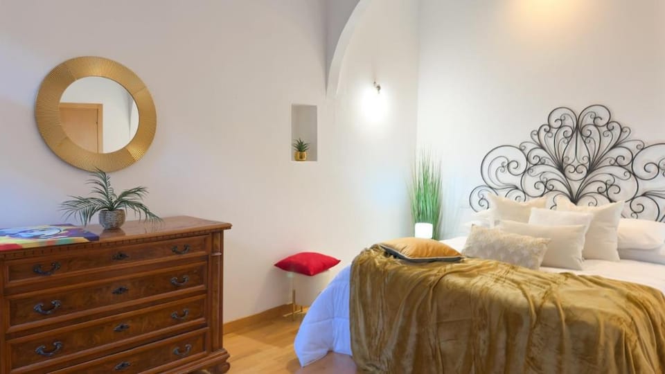Residenza Al Vicoletto 130mq Free Parking Piazza Erbe Apartment in Verona