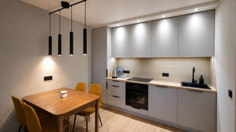 Coffee/tea facilities, Kitchen or kitchenette, Dining area, dishwasher, oven
