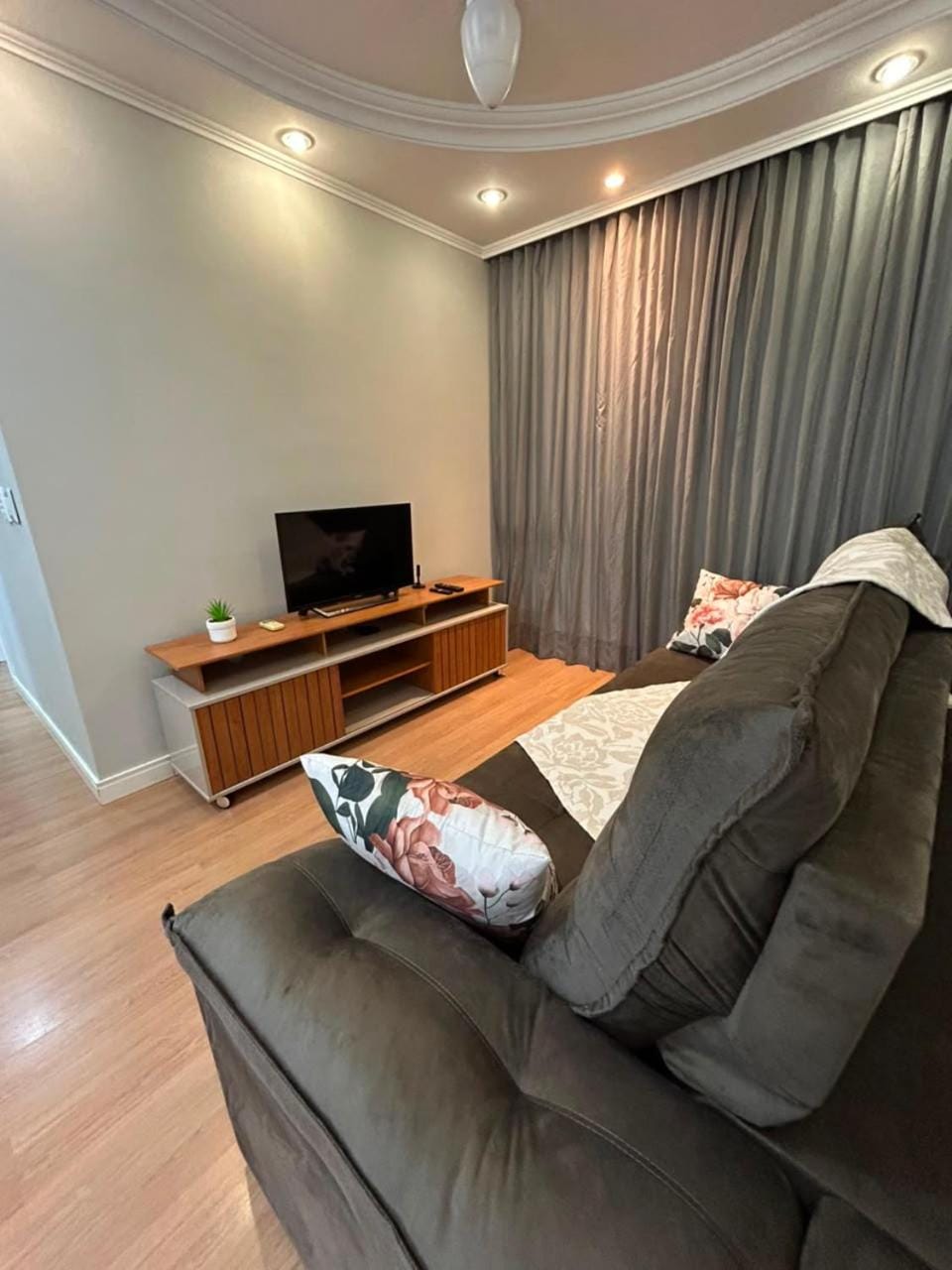 Communal lounge/ TV room, Living room, Seating area