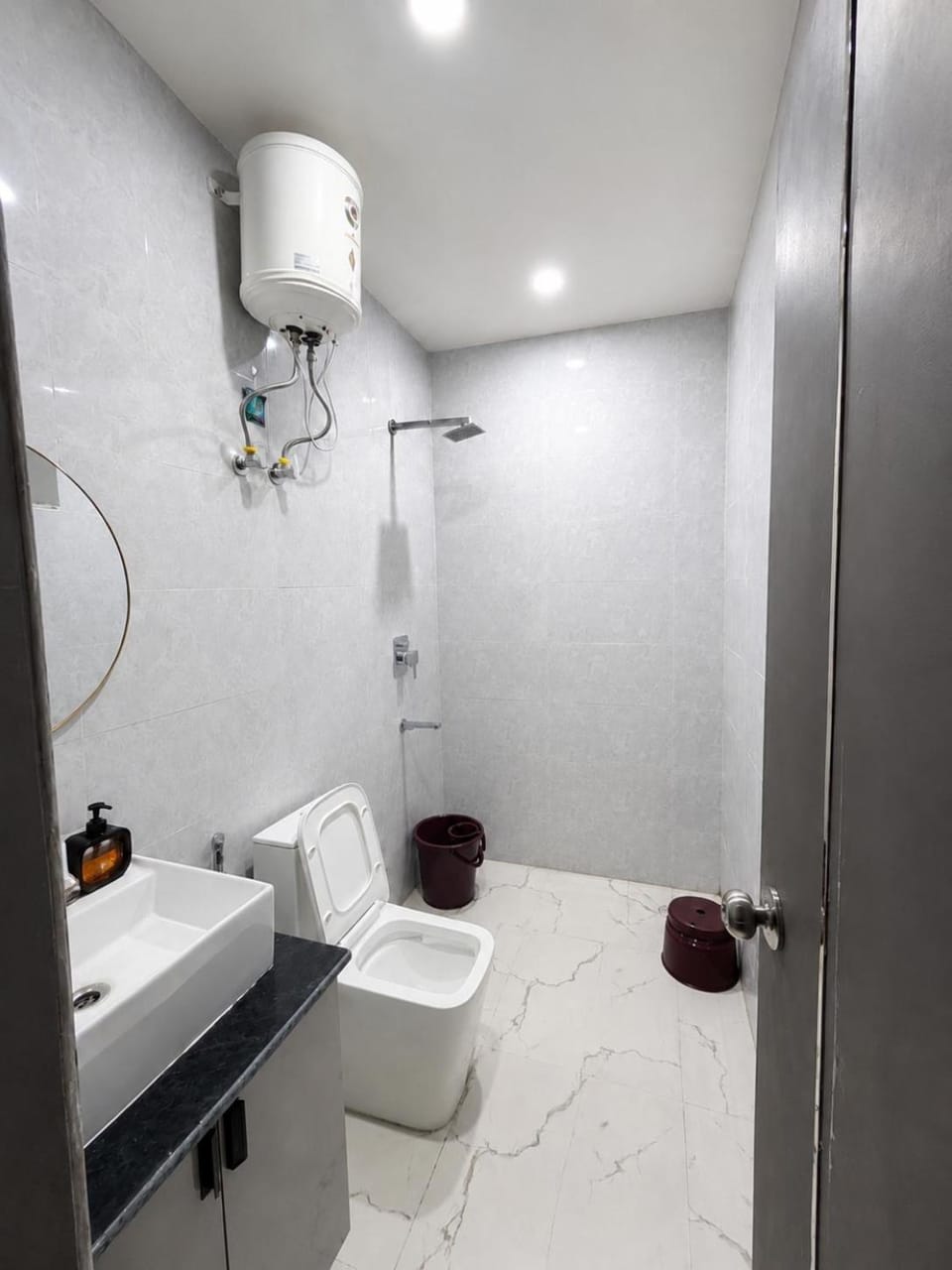 The Golden Nest Cozy Stay with Premium Interior Apartment in Gurugram