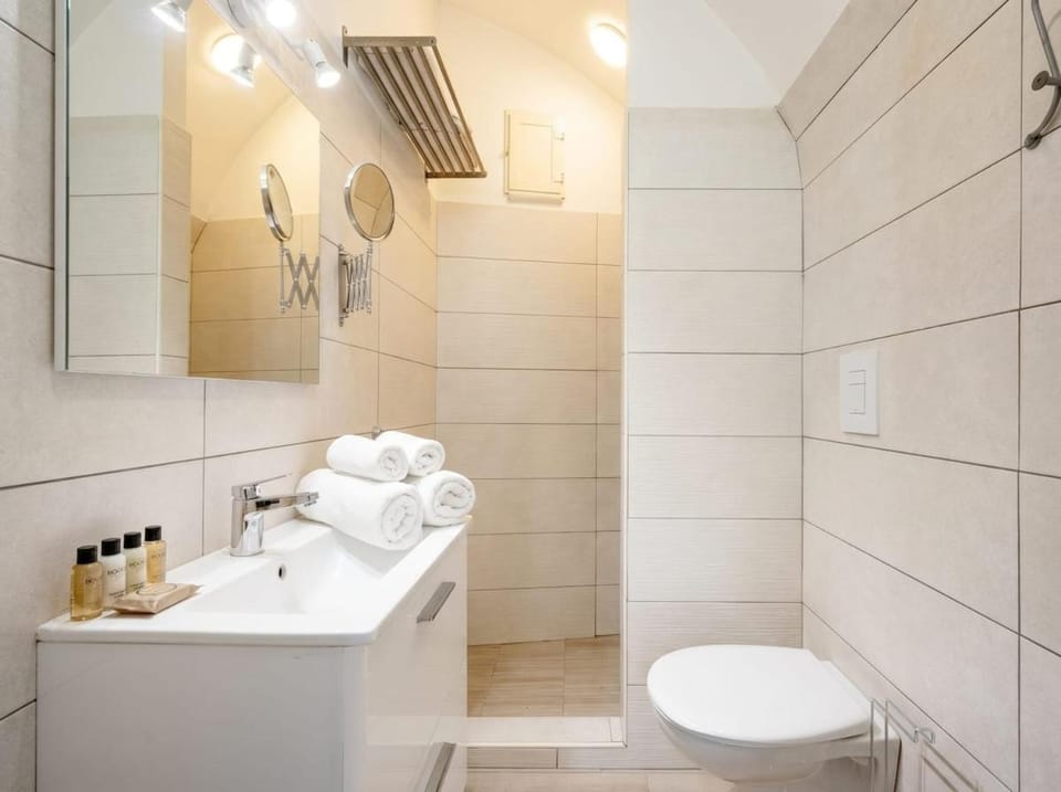 Corte Fiorita Suite in the Center Apartment in Apulia