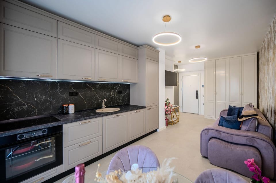 Salis Retreat in Odyssey Spa and pools Apartment in Constanța County
