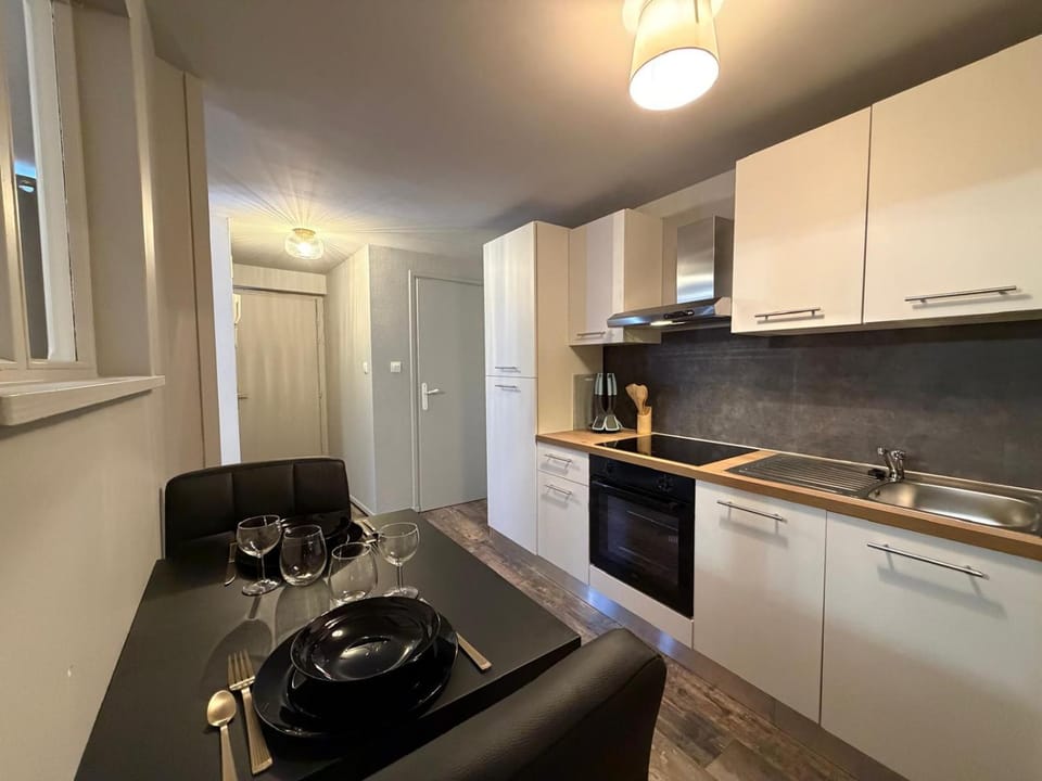 Kitchen or kitchenette, stove