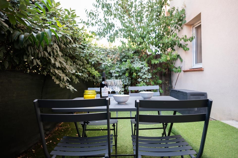 L'OSTAL OCCITAN - T2 CLIM PARKING - Piscine Apartment in Toulouse