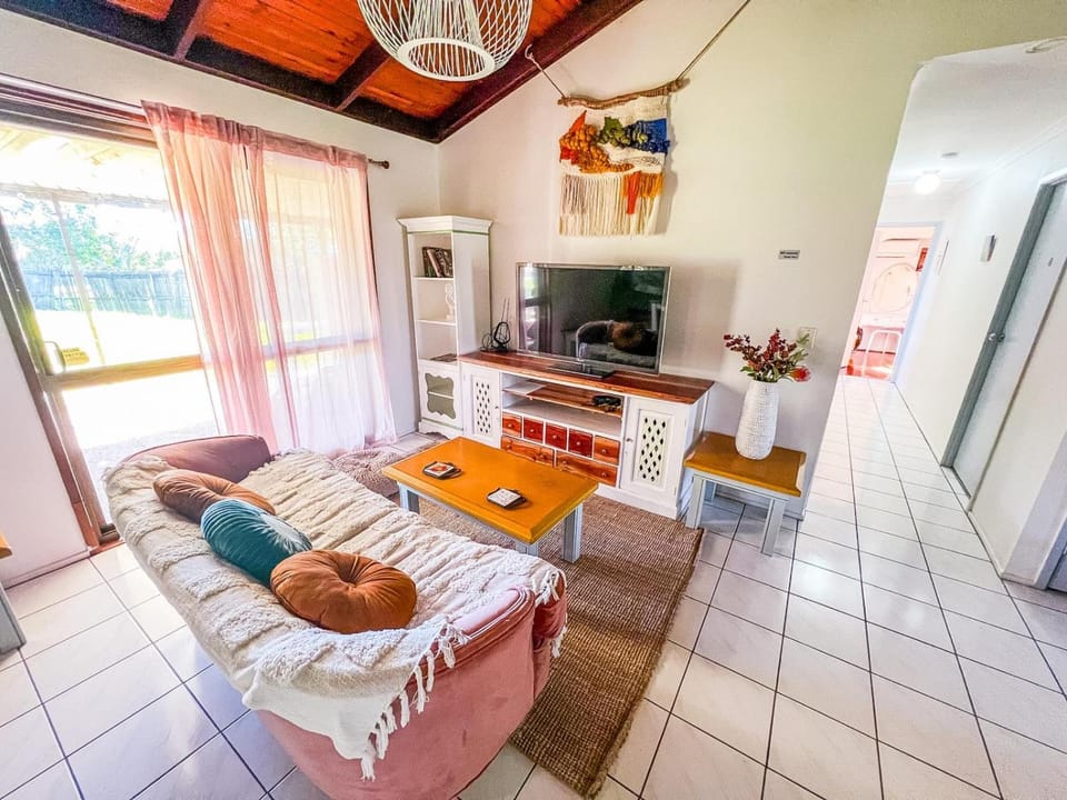Islington Youth Guest House Bed and Breakfast in Brisbane