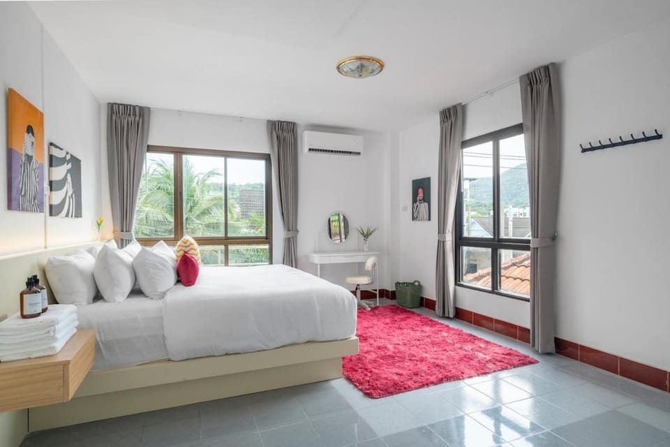 Home 4BR Kamala Beach I 600 m 5 minutes walk House in Kamala