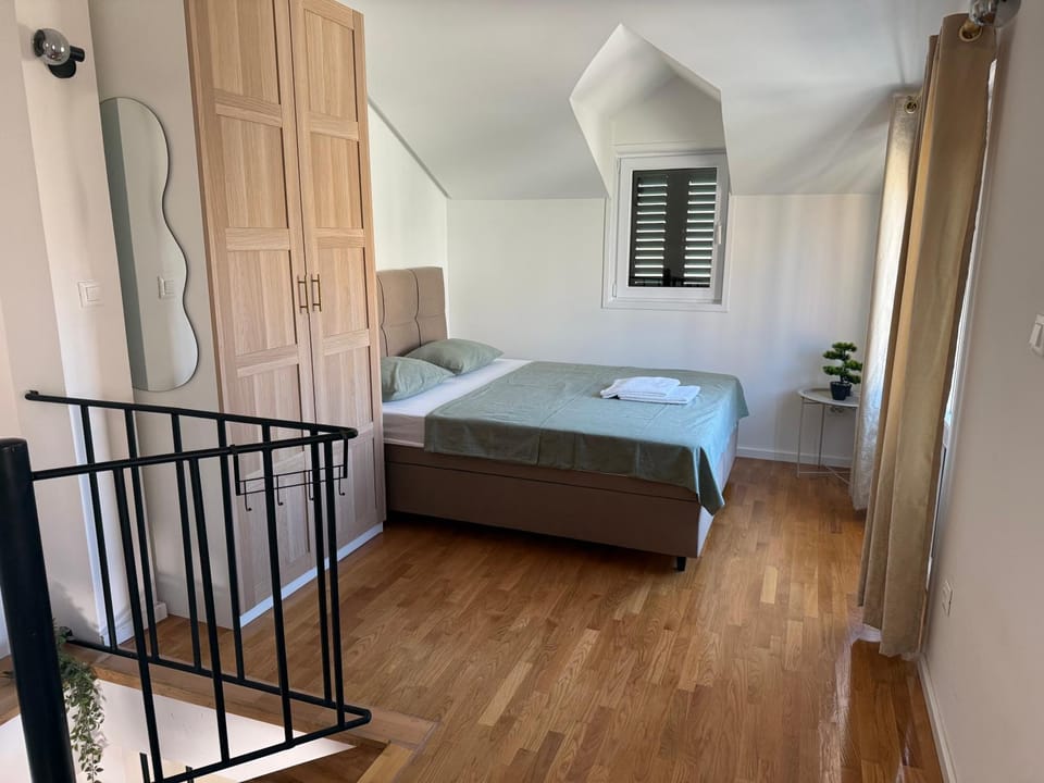 House Marin - by the beach Apartment in Split-Dalmatia County