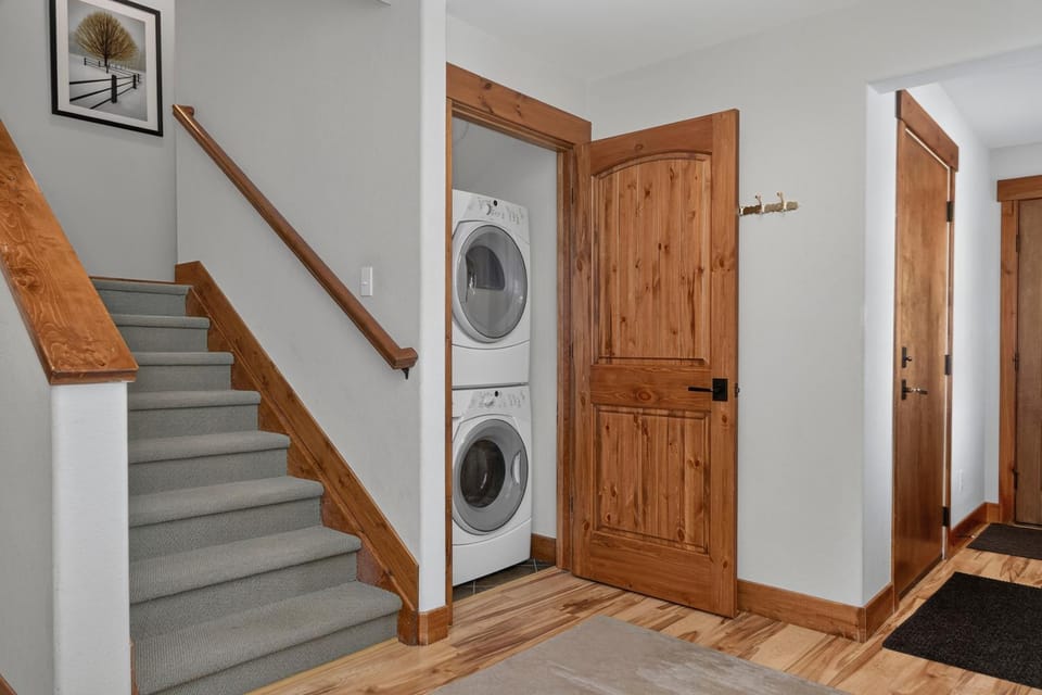 laundry, washing machine, dryer