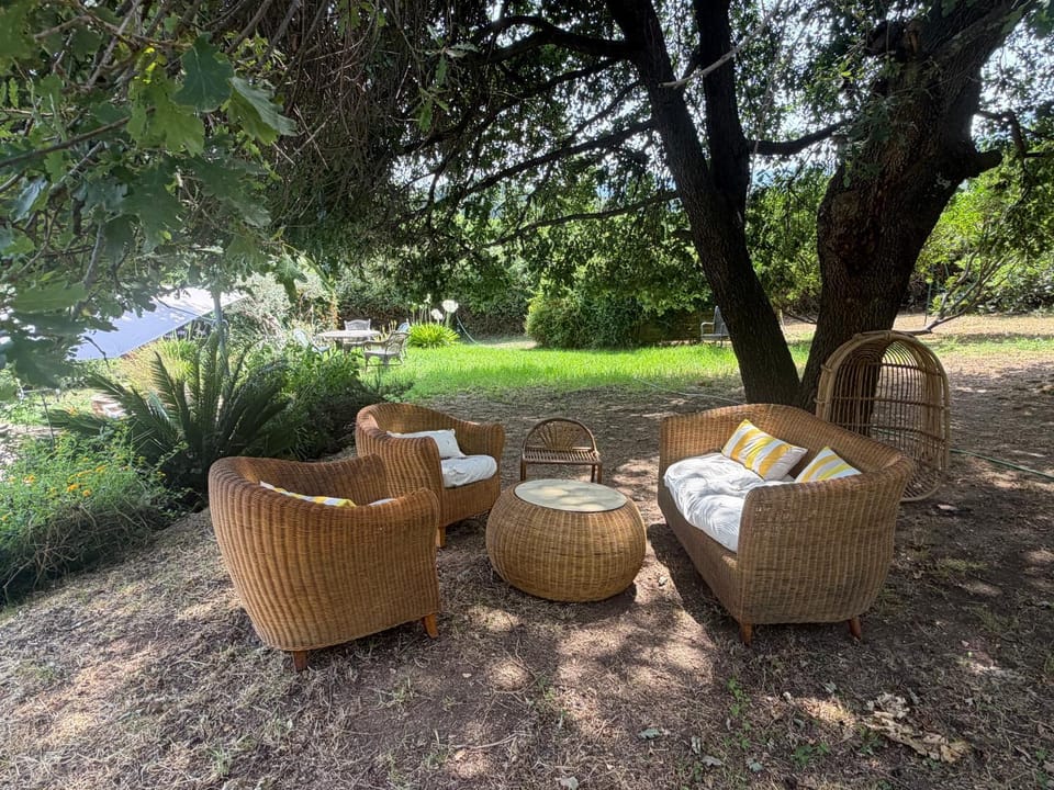 Deux pièces cosy en Corse, piscine et jardin pittoresque Apartment in Corsica