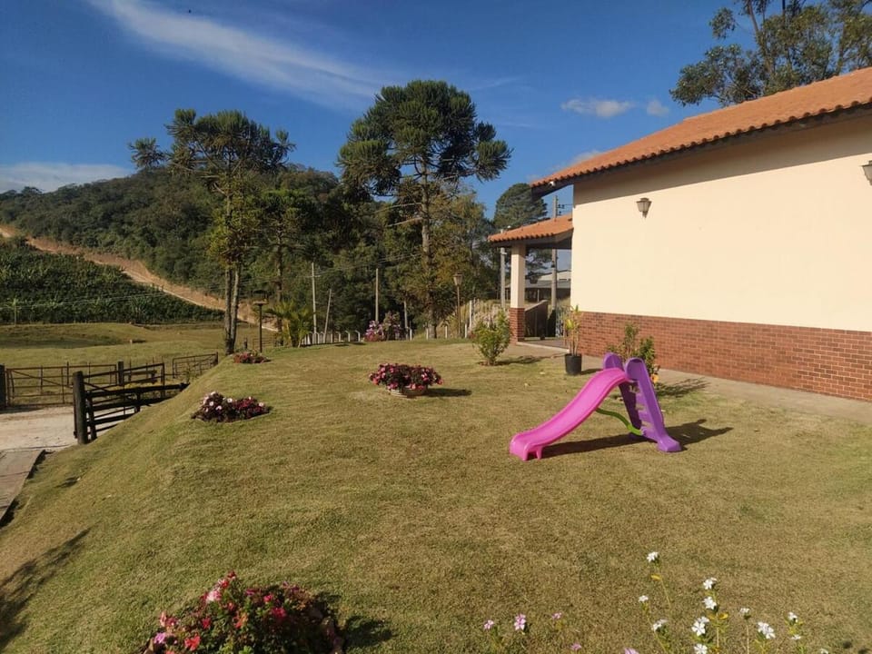 Chácara em Serra Negra, pertinho da cidade em meio a natureza House in Serra Negra